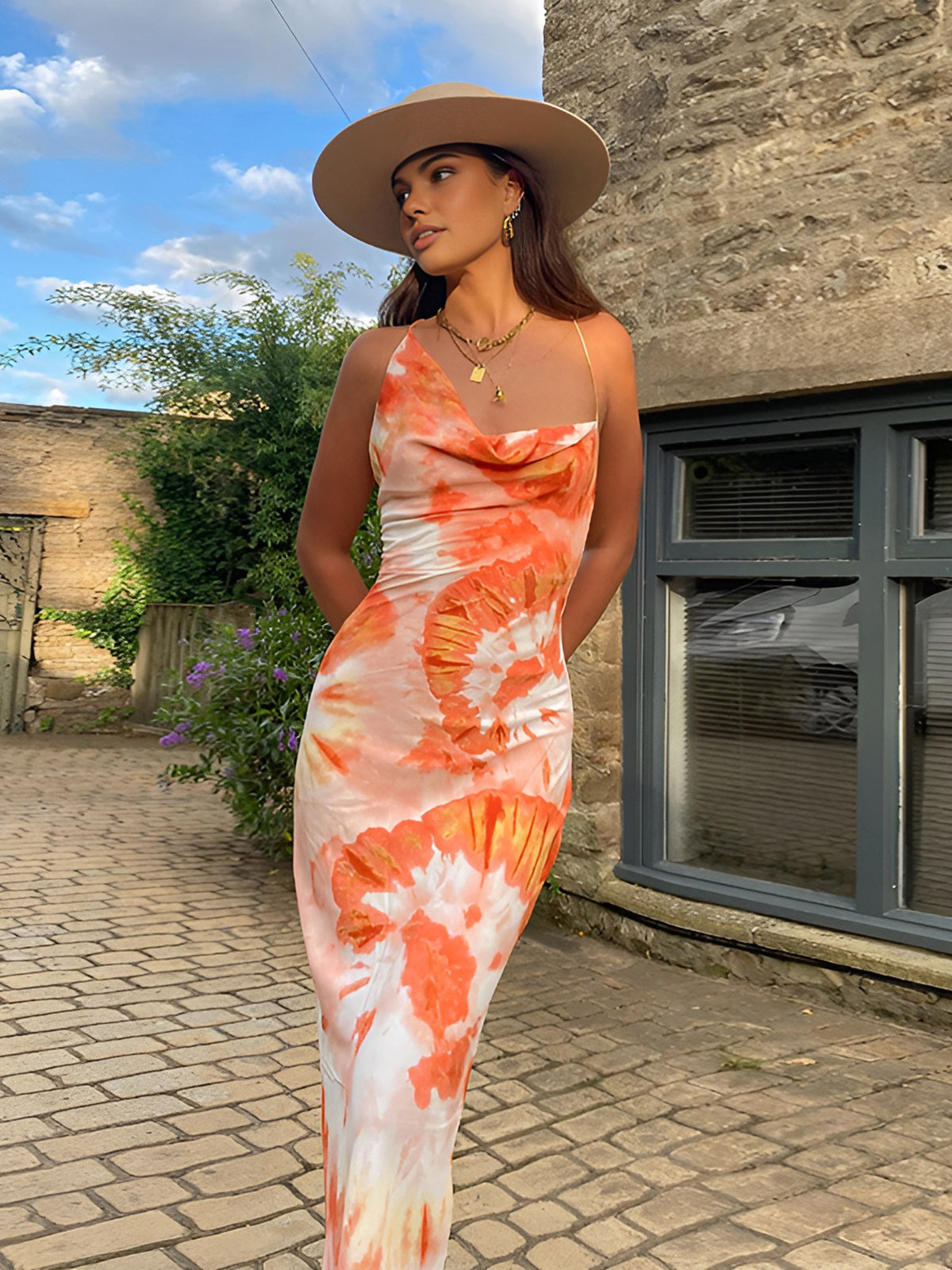 Navela | Tropical Floral Maxi Dress