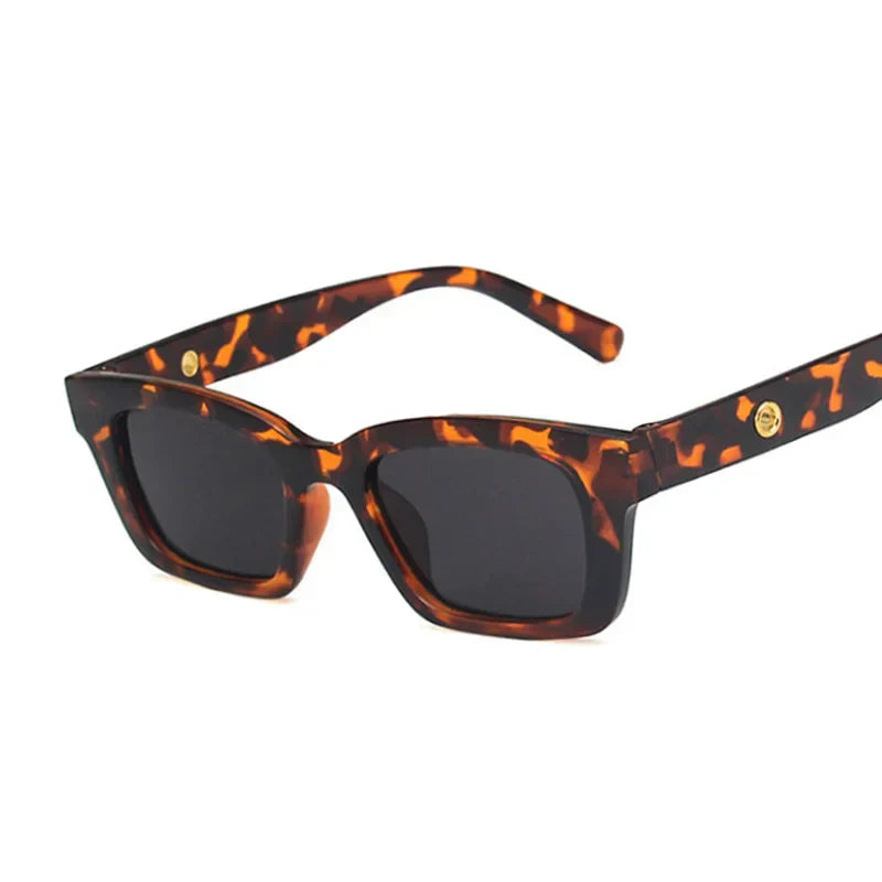 Navela | Wayfarer Sunglasses