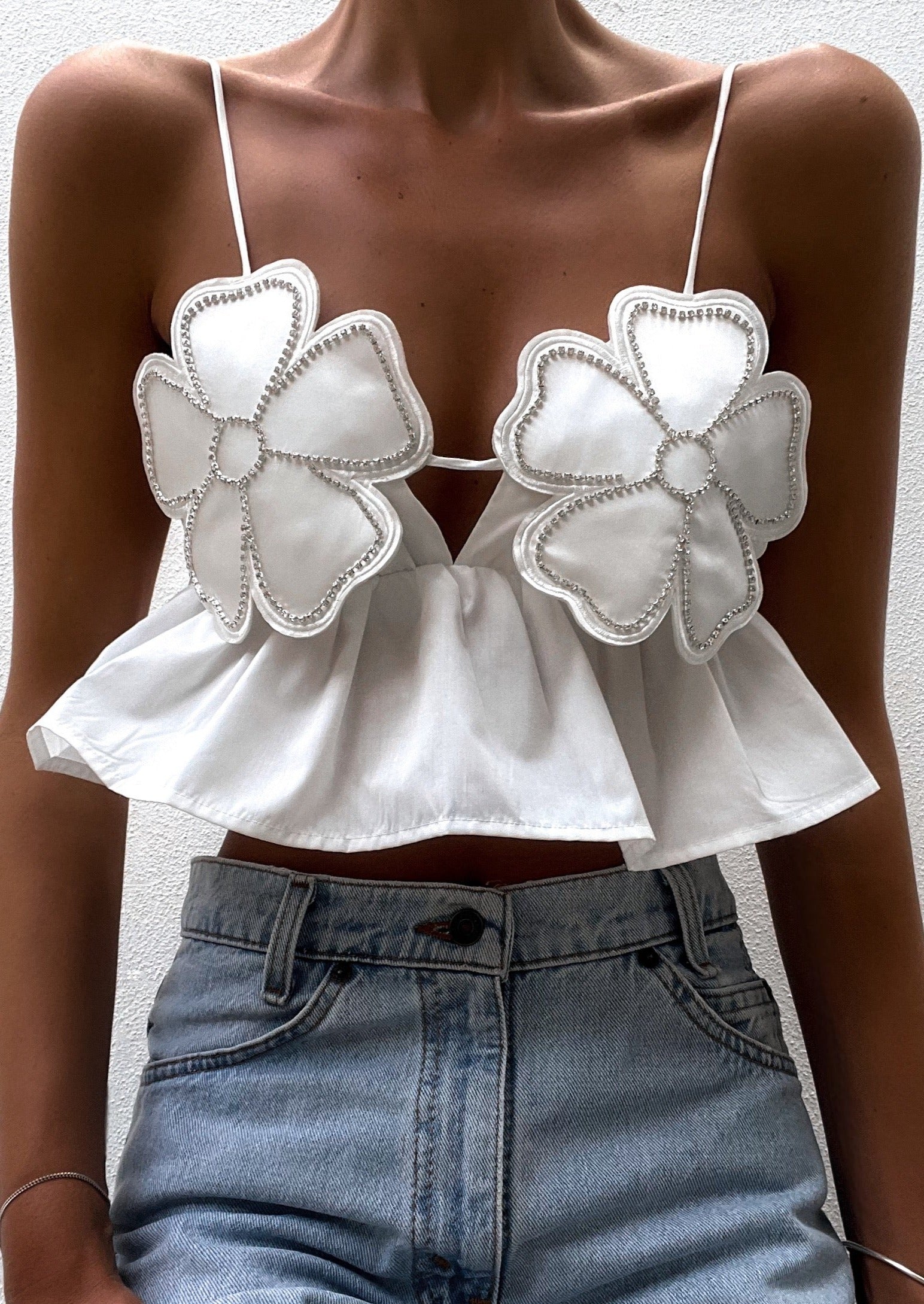Navela | Elegant Top